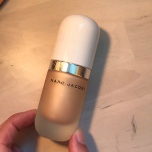 Marc Jacob's {Dew Drops Gel Highlighter}
